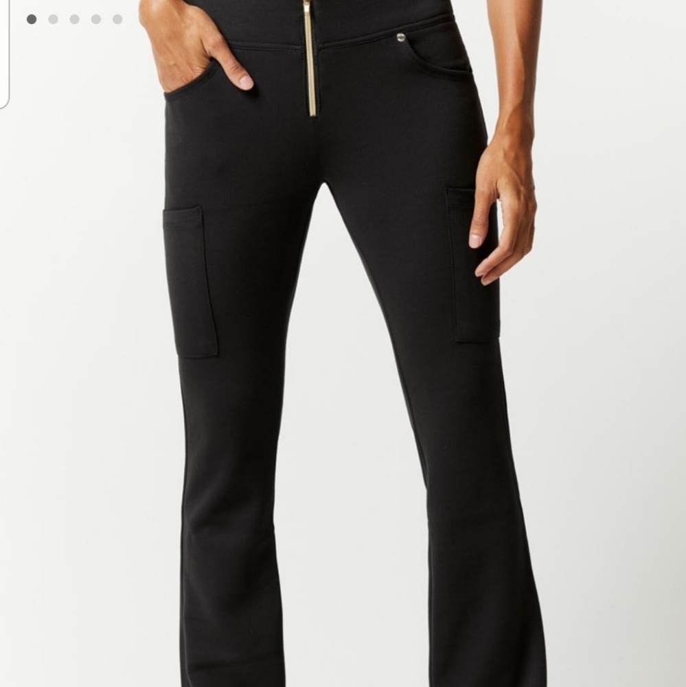 Jaanuu Zip Front Pant